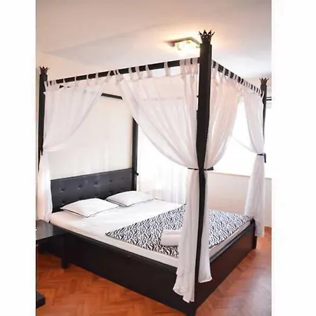 Hostel Kalonis-2